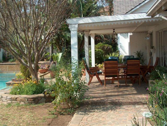 Liongate Bed And Breakfast 에덴베일 외부 사진