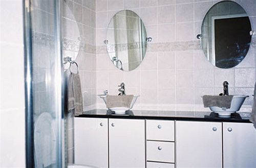 Liongate Bed And Breakfast 에덴베일 외부 사진